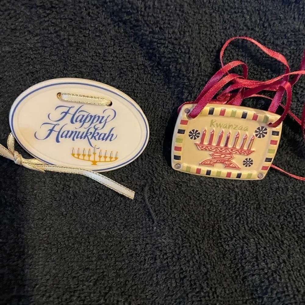 Longaberger Hanukkah Themed Porcelain Basket Emblems set of 2!